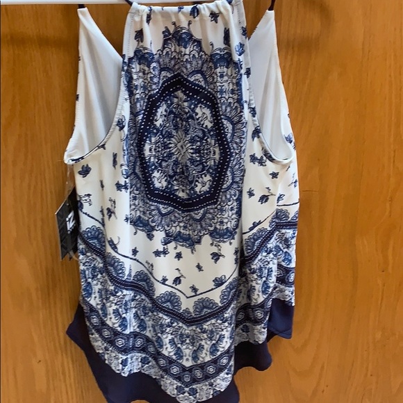 Mystery Summer lot six items in  EUC if not new - Picture 9 of 9